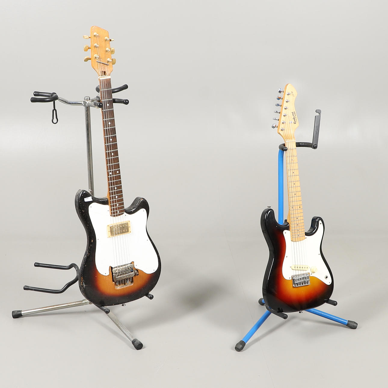 HOHNER CHILD'S ROCKWOOD E-GITARRE & EINE ANDERE E-GITARRE.