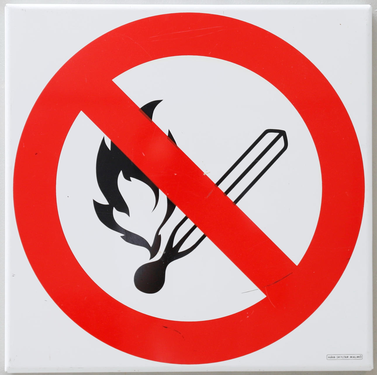 SKYLT, metall, "Förbud mot öppen eld", Håva Skyltar, Malmö.