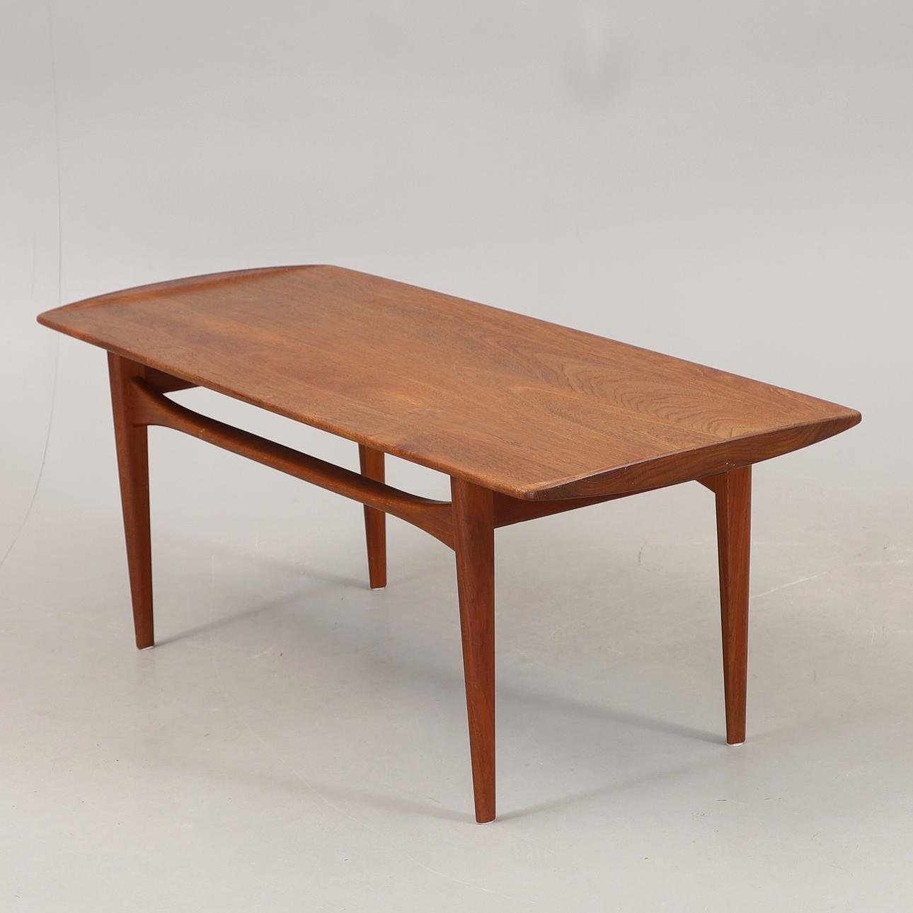 TOVE & EDWARD KINDT-LARSEN. Coffee table, 