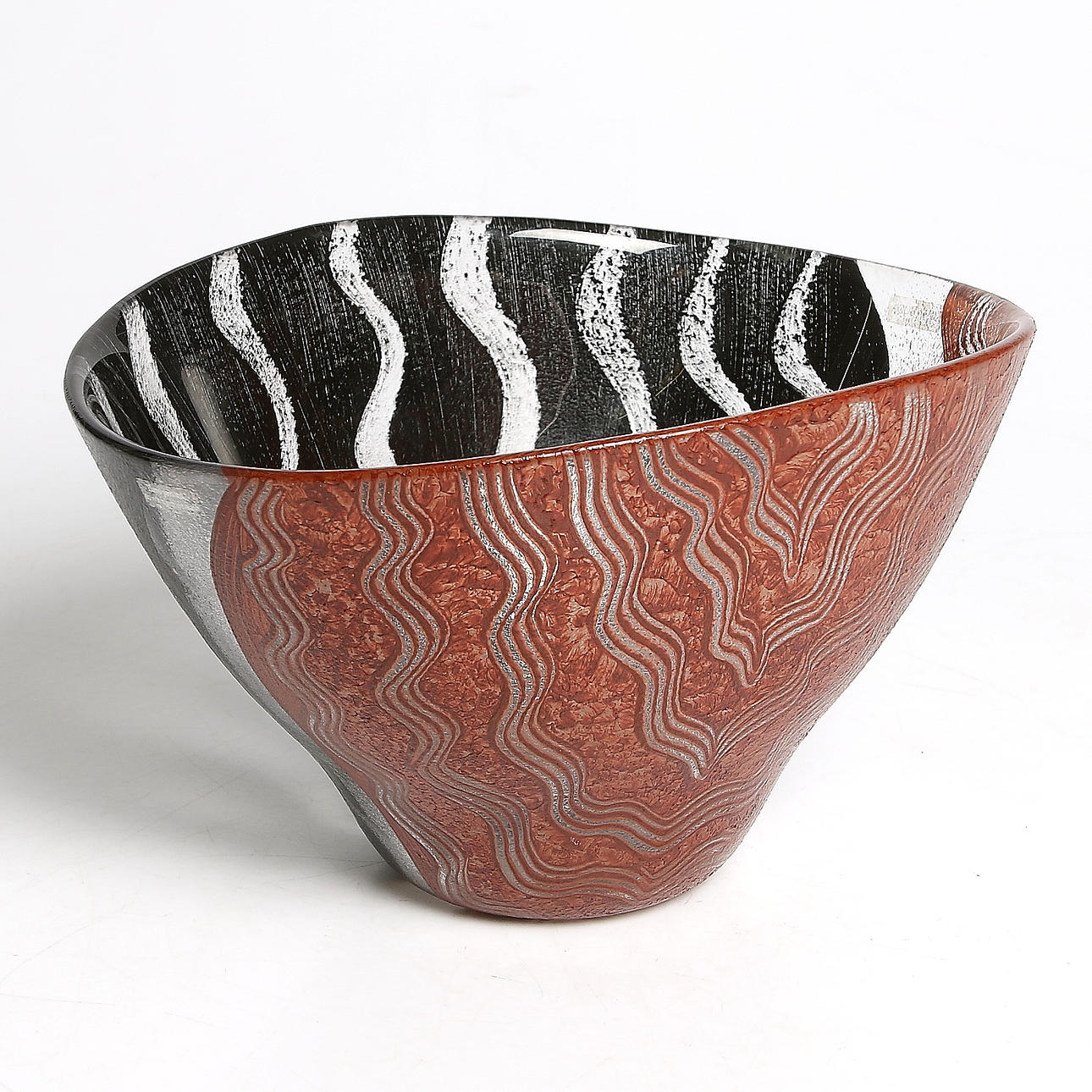 SKÅL, glas, "Tonga", Monica Backström, Kosta Boda. 1900-talets andra hälft.