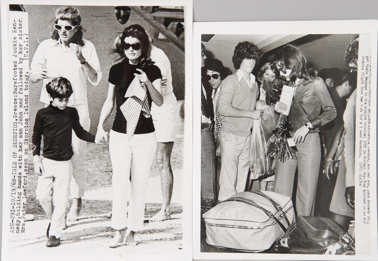 JACKIE KENNEDY, 2 pressfoto, stämplade United Press International.