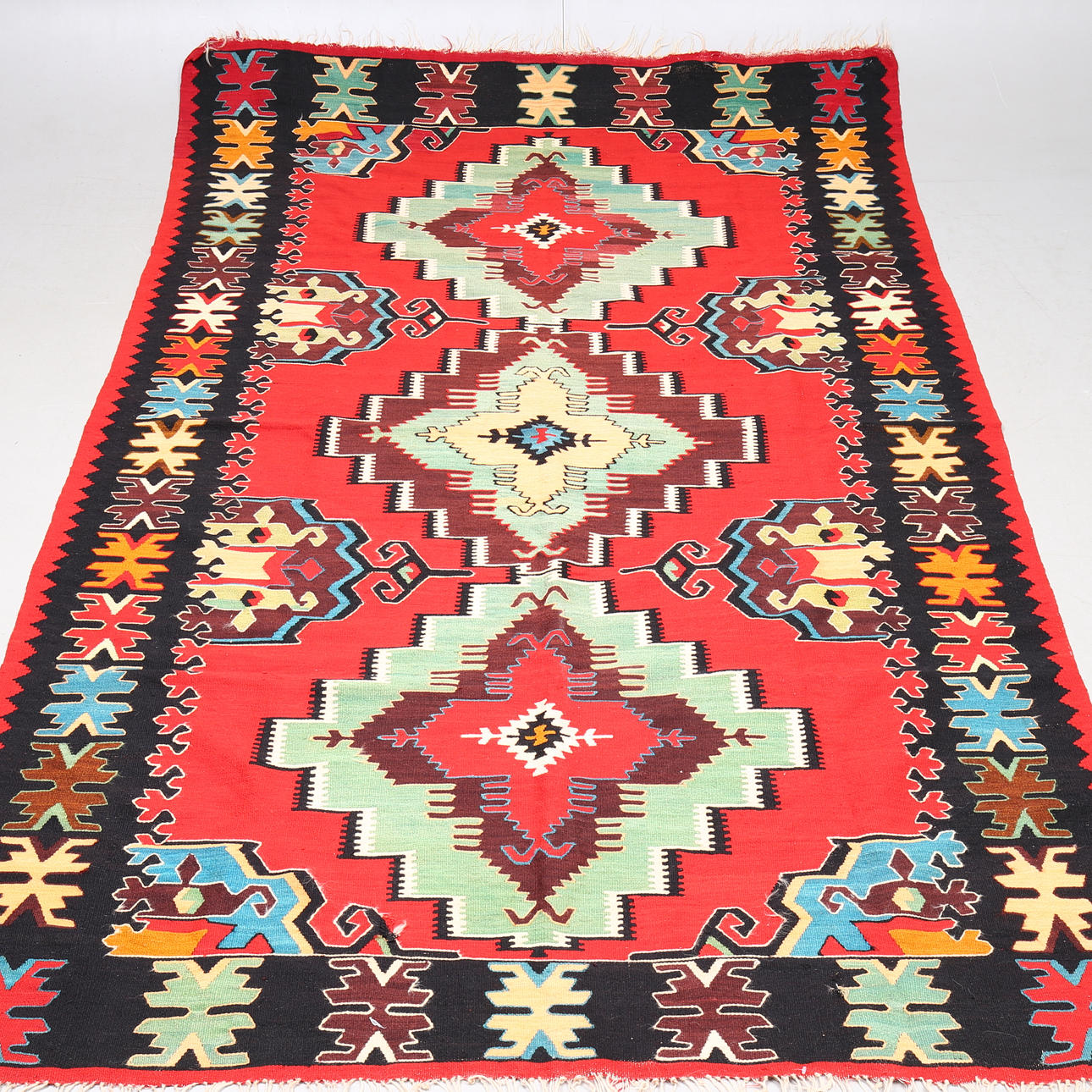 TEPPICH, Kelim, möglicherweise Bosnien, ca. 295x189 cm.