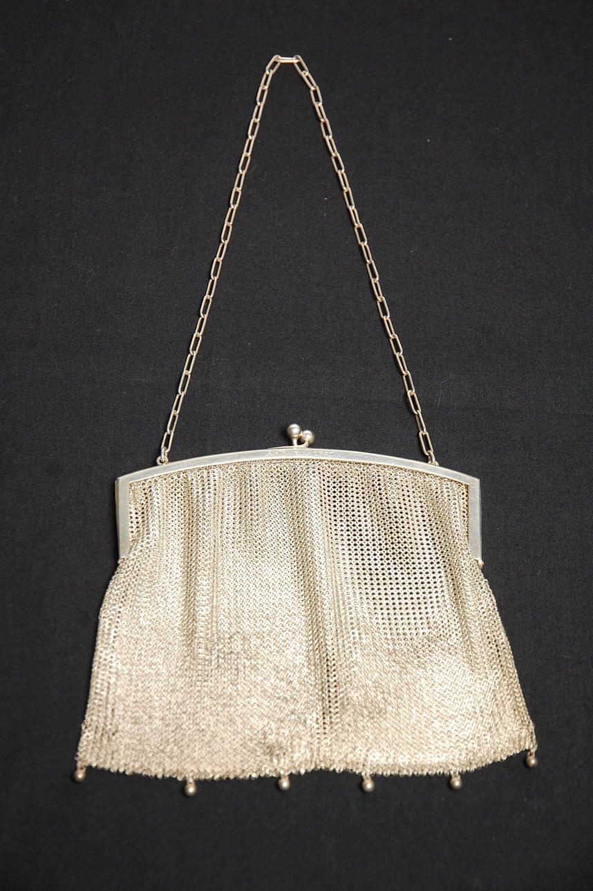 AFTONVÄSKA, silver, Märkt "A -G Von Porat ".