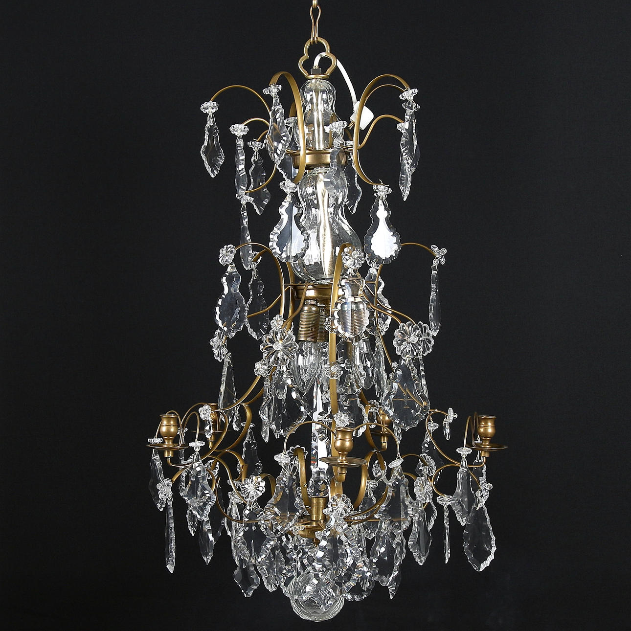 LJUSKRONA, rokoko stil, 1900-talets första hälft.