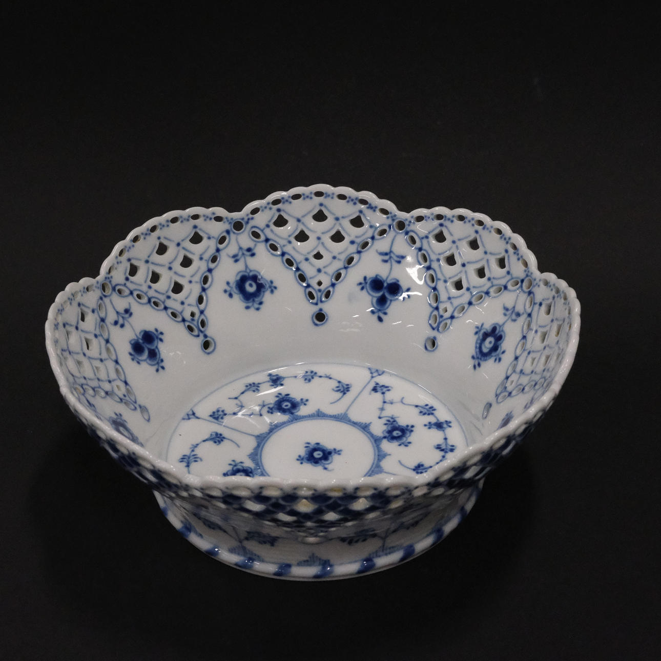 ROYAL COPENHAGUE, PLANCHA, "MEJILLÓN", RUBIO COMPLETO.