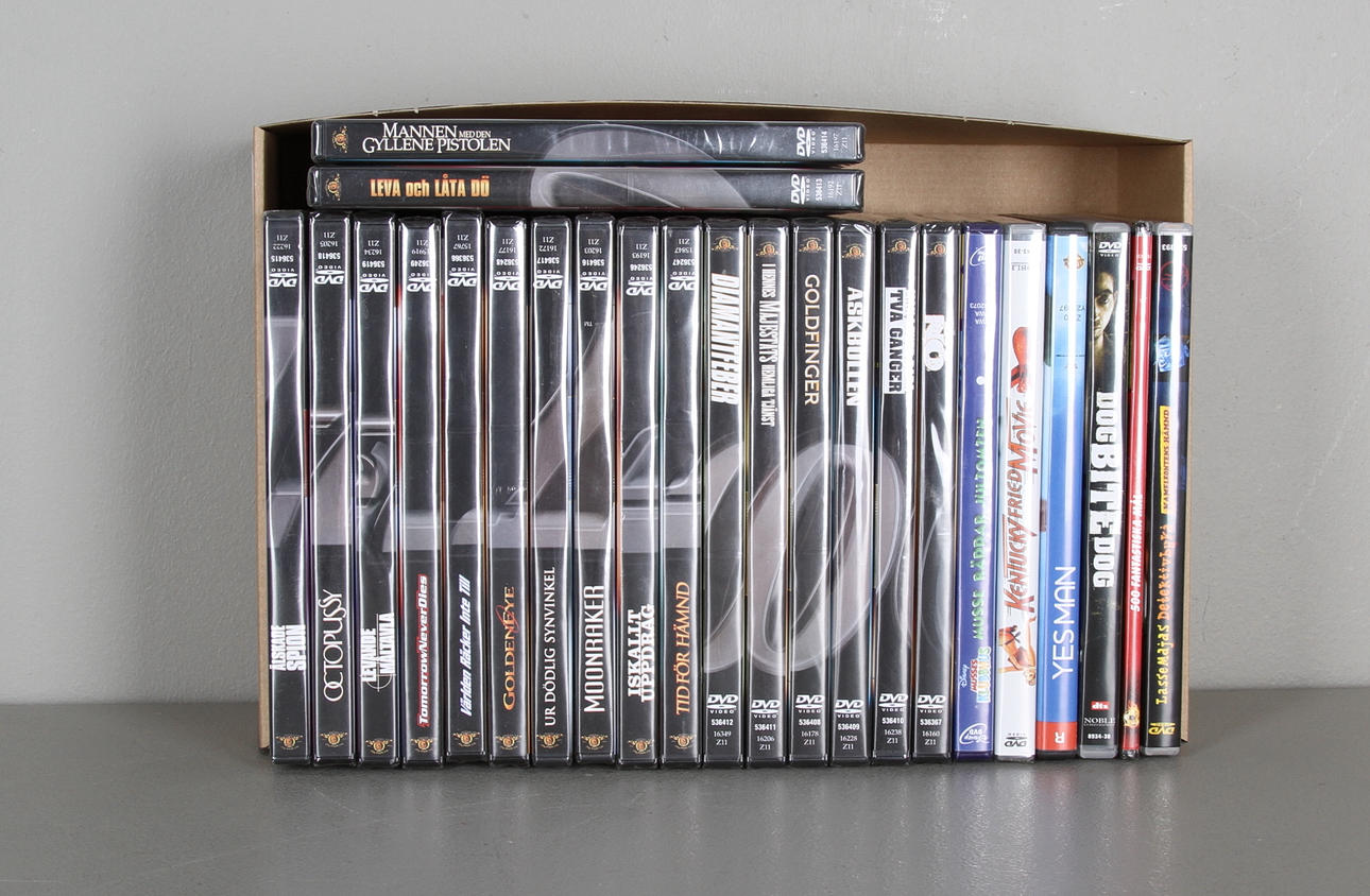 DVD FILMER, 24 st, bl.a. James Bond.