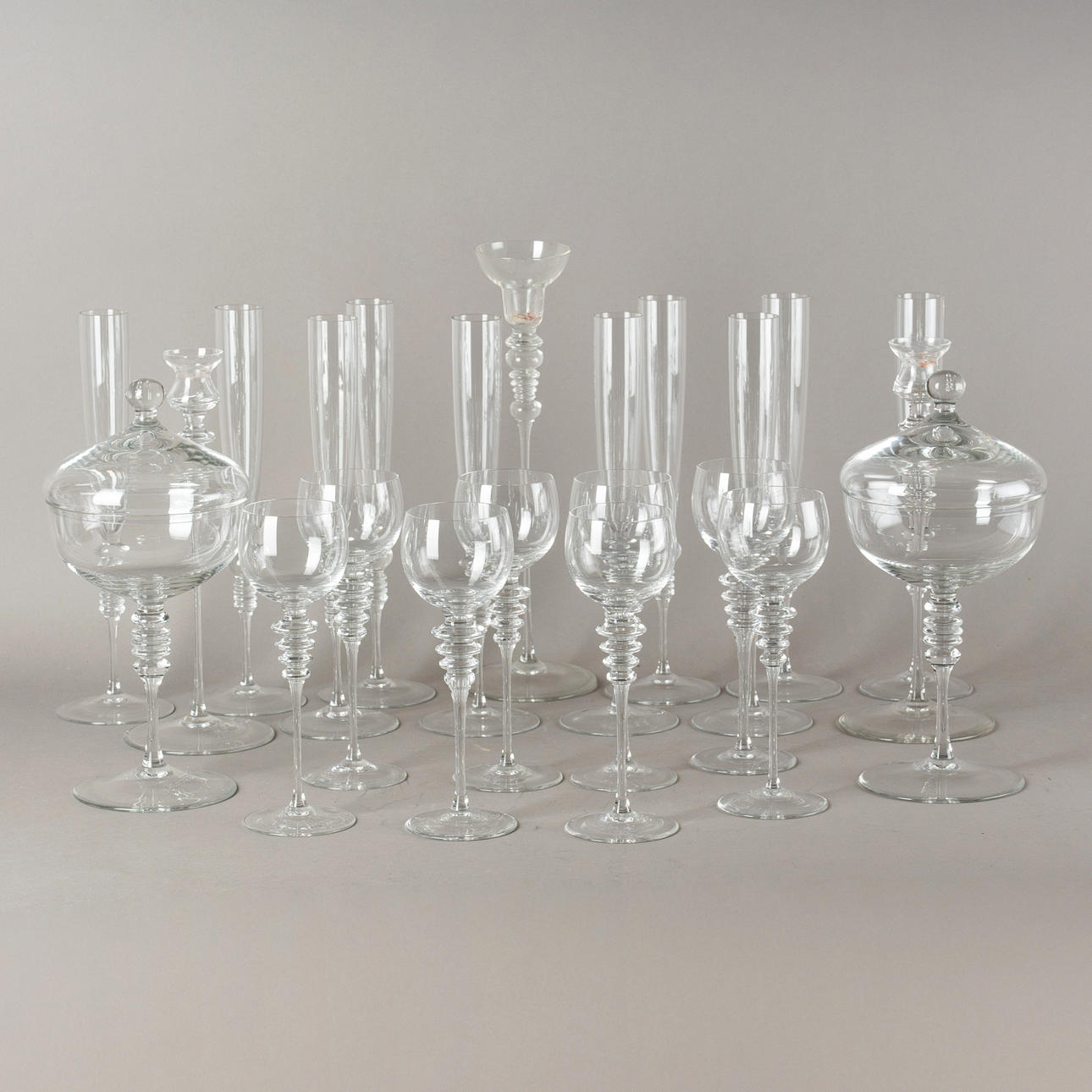 PEIL & PUTZLER. glass service. 23 pcs.