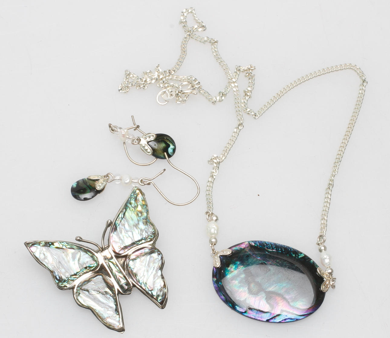 SMYCKEN, 3 delar, bland annat silver, 1900/2000-tal.