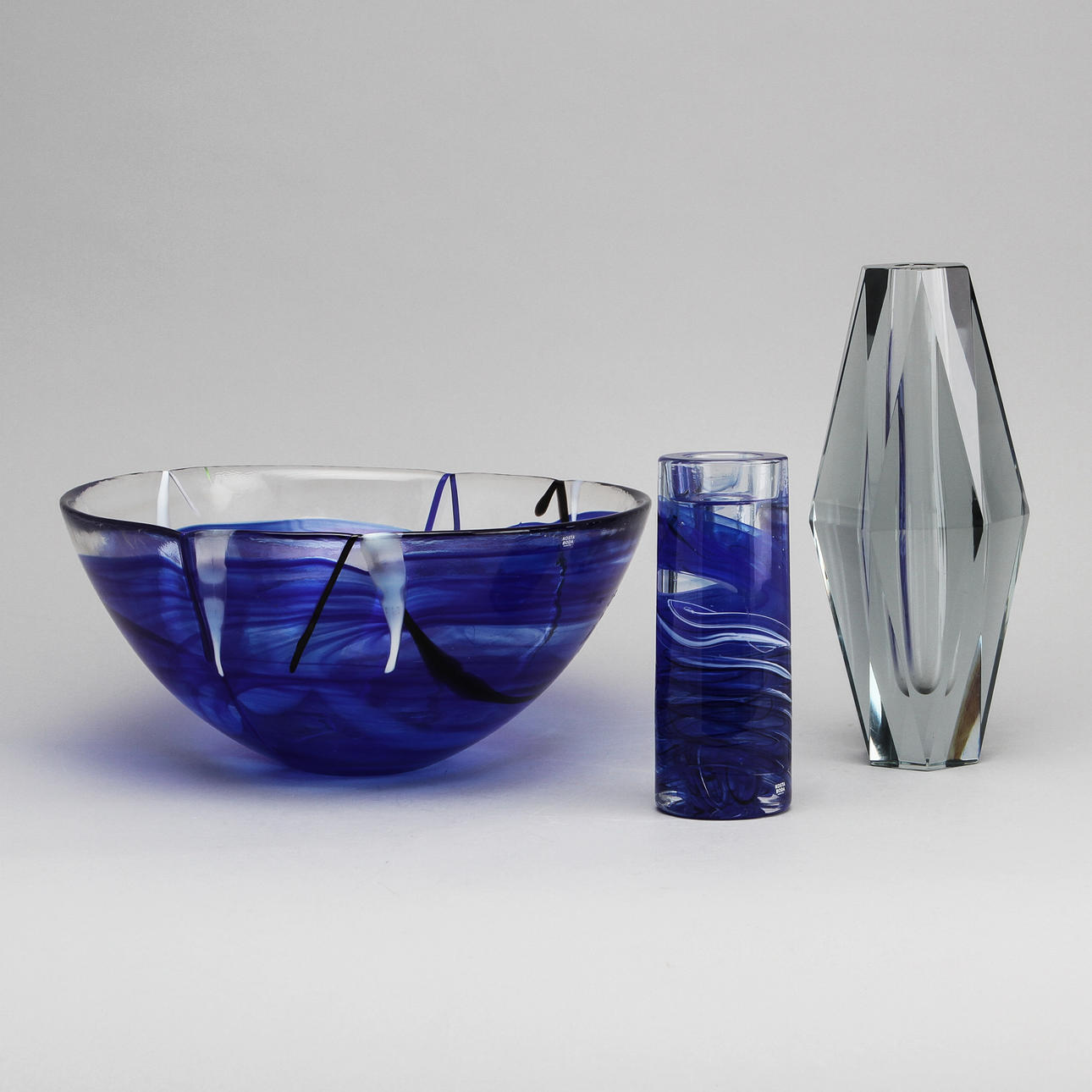 GLASFÖREMÅL, 3 delar.