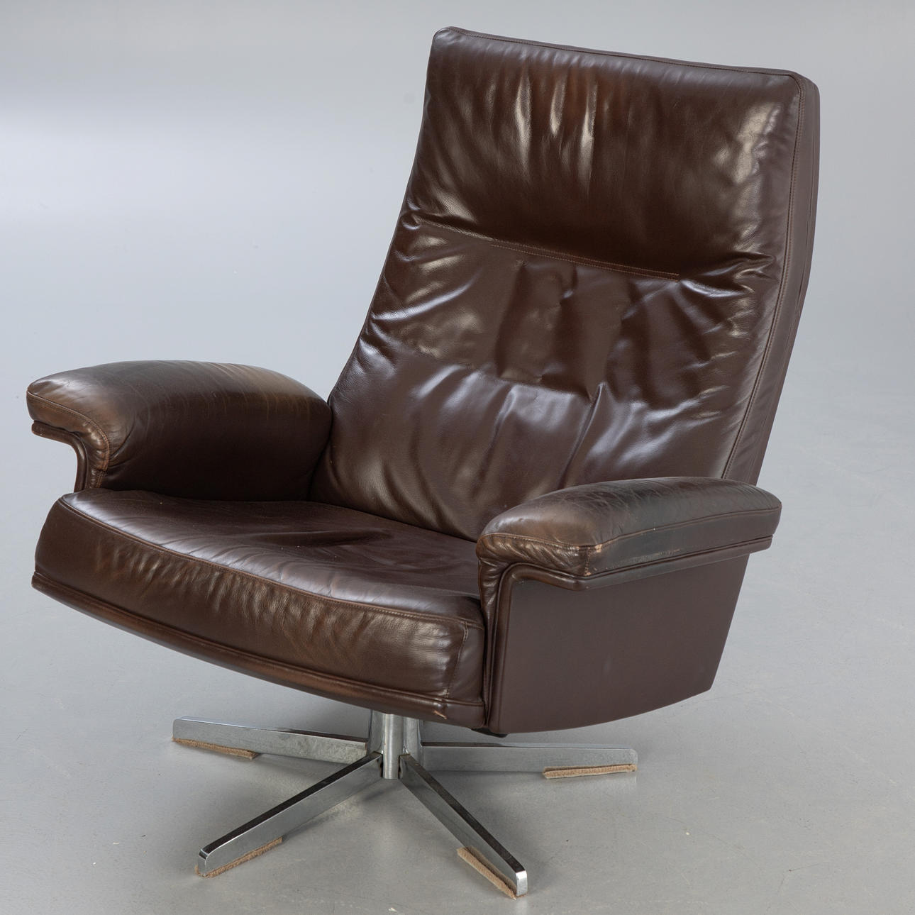 Lounge Sessel, Leder braun.