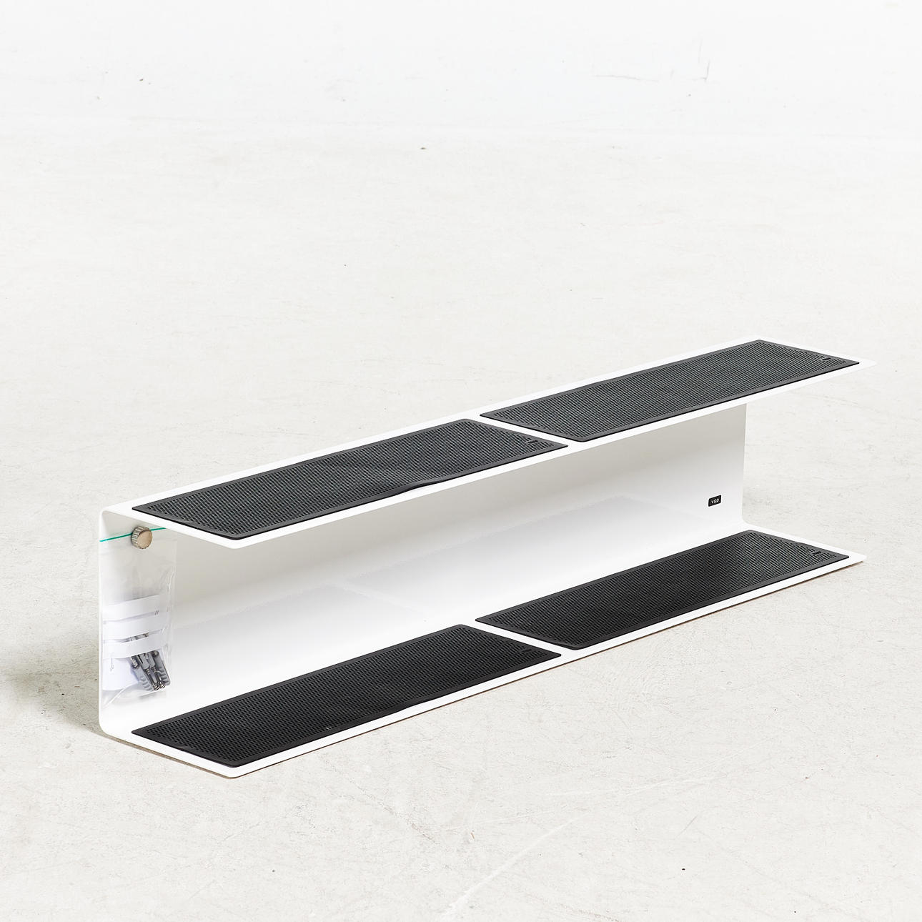 HYLLA, "Vipp922", för Vipp, vitlackerad aluminium.