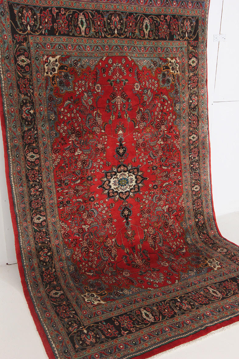 MATTA. Orientalisk, Persien, Hamedan. 325 x 192 cm.