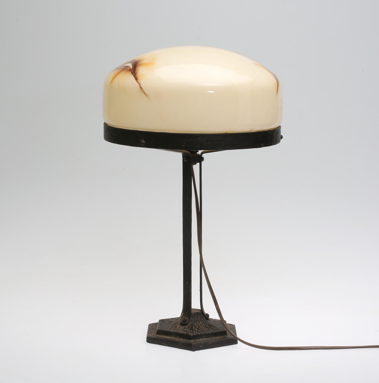 JUGENDLAMPA, 1900-talets första del.