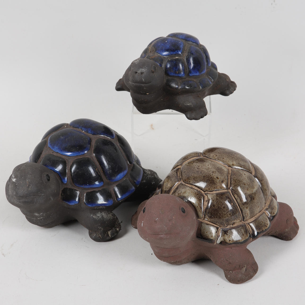 GARDEN SCULPTURES, 3 pcs, turtles, glazed ceramic.