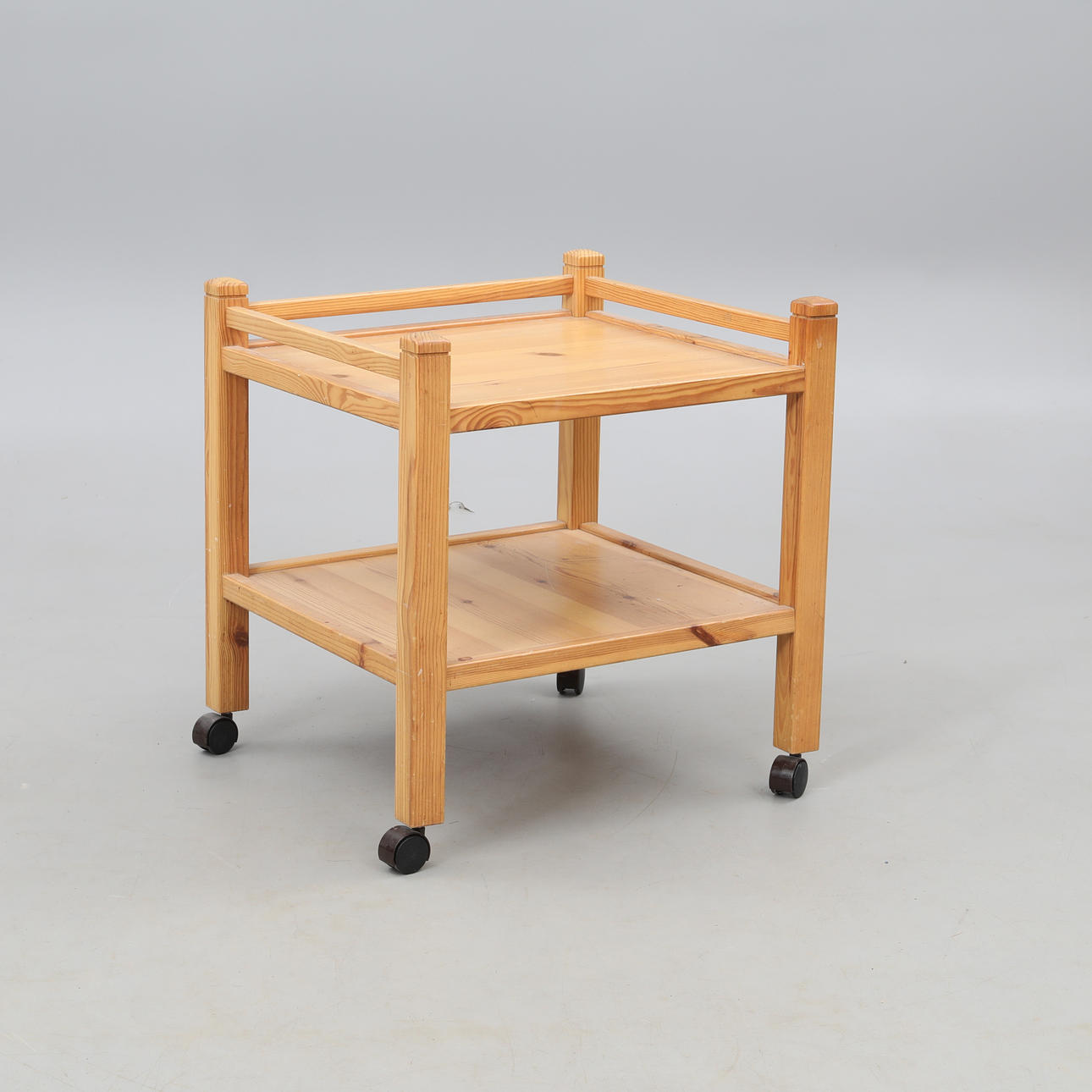 SERVING TROLLEY / BREAKFAST TROLLEY, pine, 1970-80s.