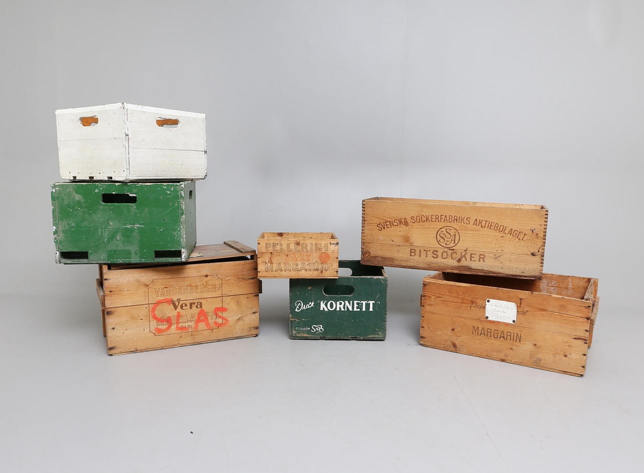 TRÄLÅDOR, 7 st, 1900-tal.