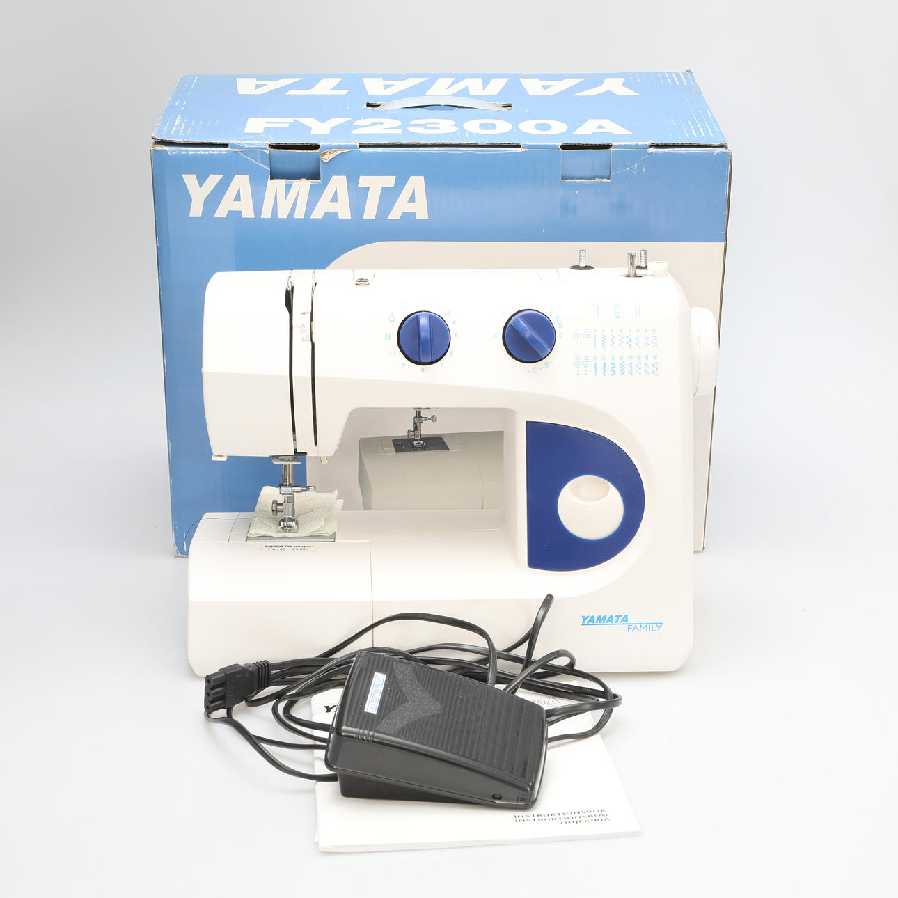SEWING MACHINE, Yamata, and original box with accessories.
