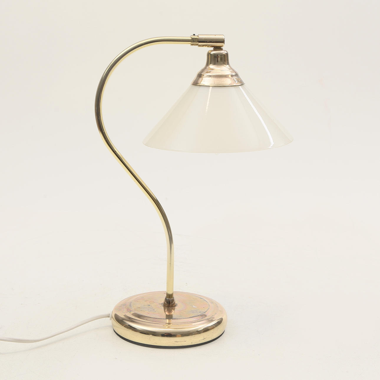 BORDLAMPE, messing/glas, Ikea.