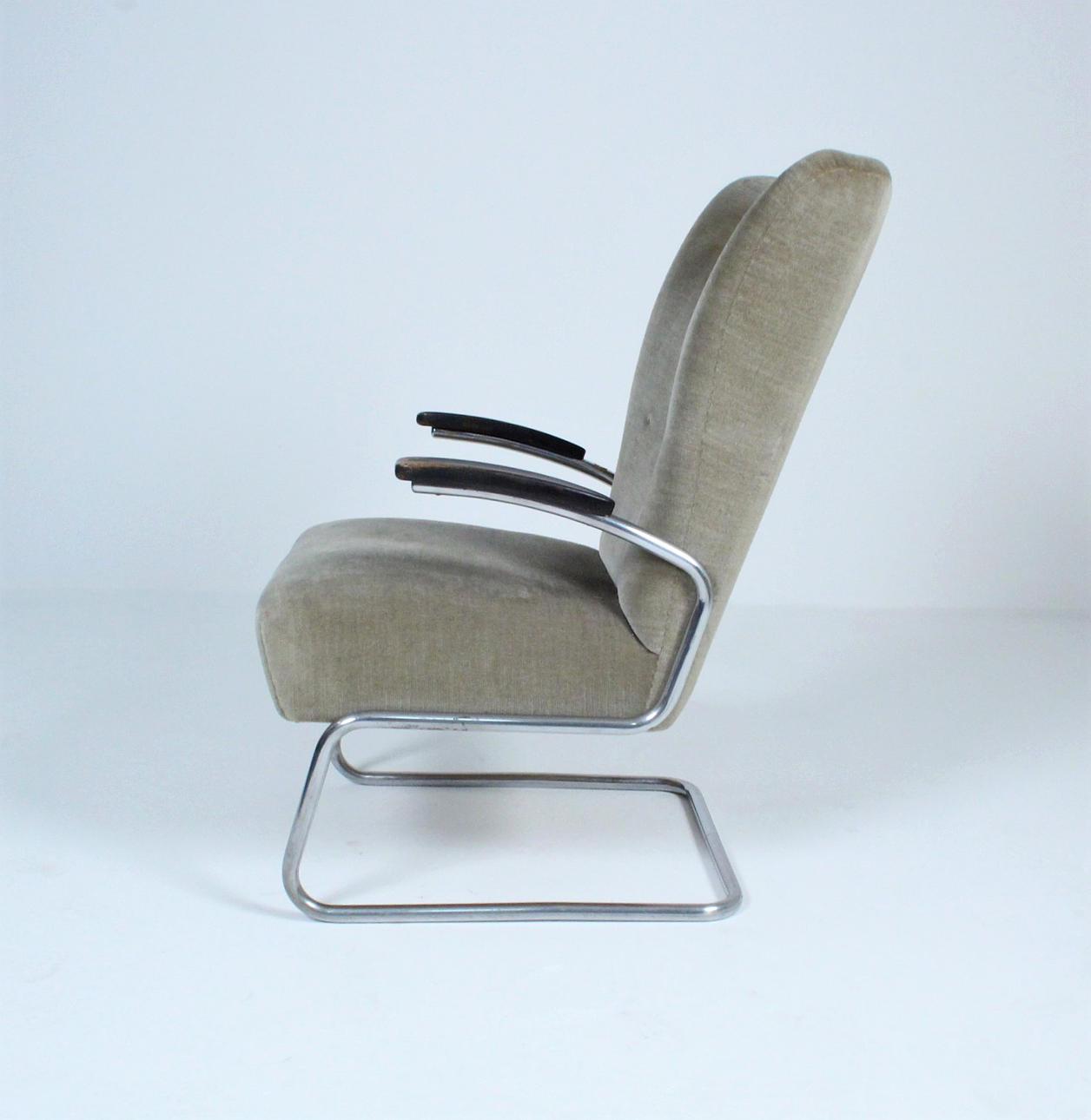 Bauhaus cantilever fåtölj.