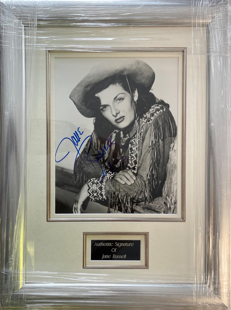 JANE RUSSELL AUTOGRAPH.