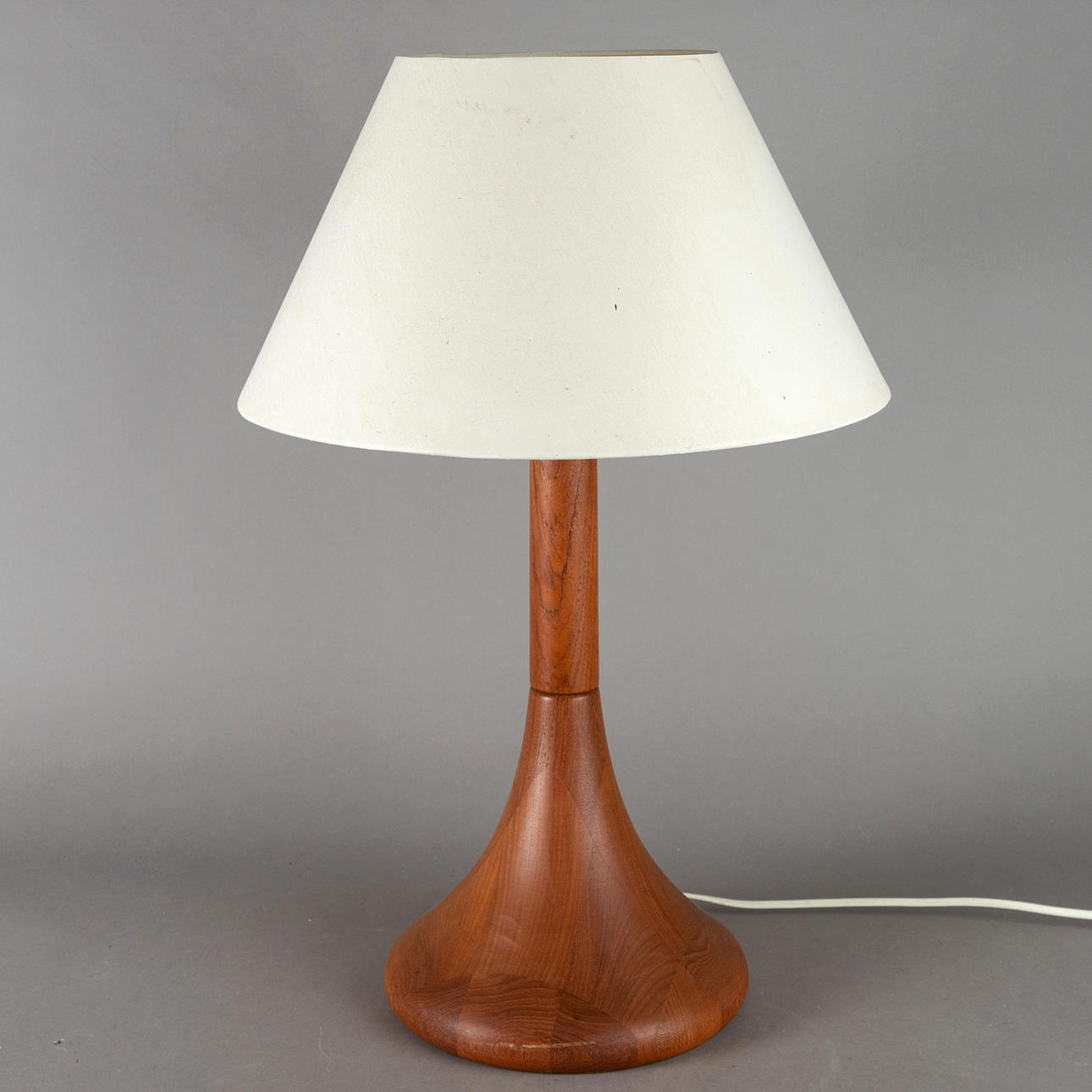 Teak Tischlampe, Mid Century Design.