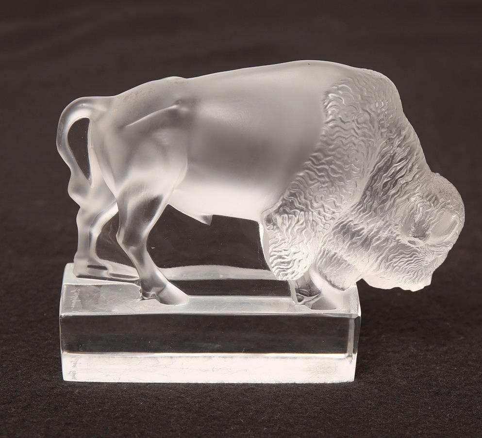 LALIQUE, FIGUR, BISOXE, SIGNIERT.