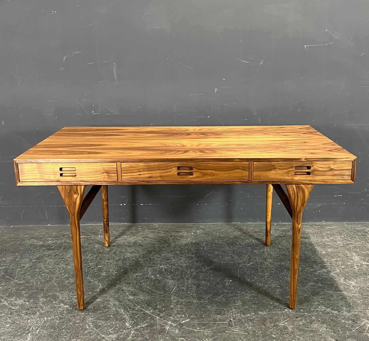 NANNA DITZEL. SKRIVEBORD.