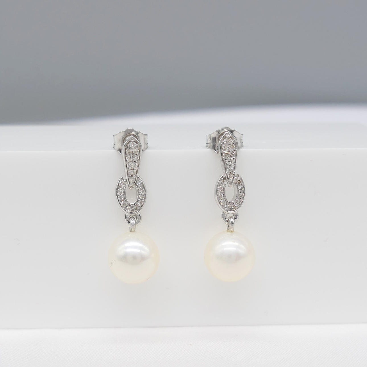 PERLE & DIAMANT øreringe i vintage-stil.