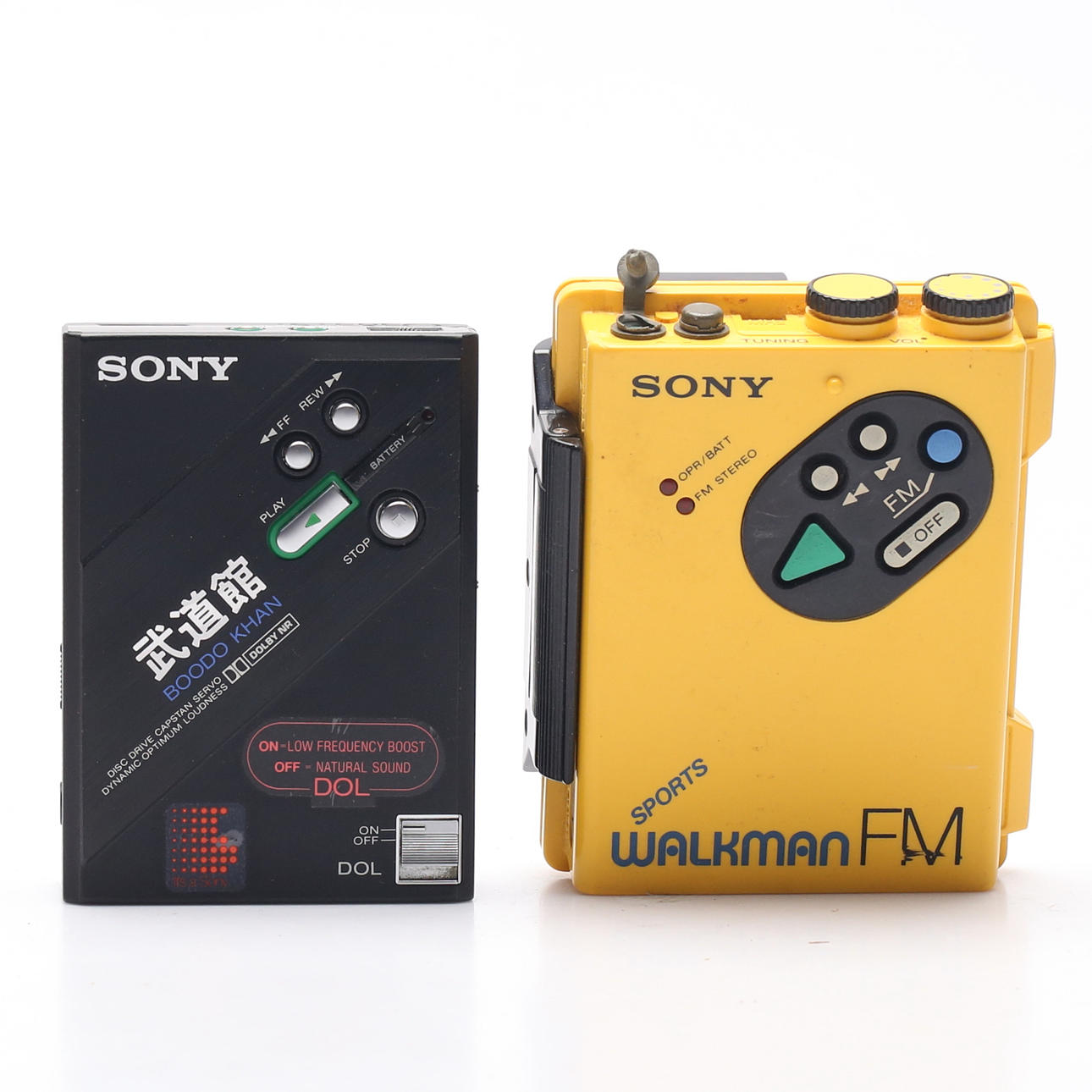 KASSETTENSPIELER, 2 Stück, Sony.