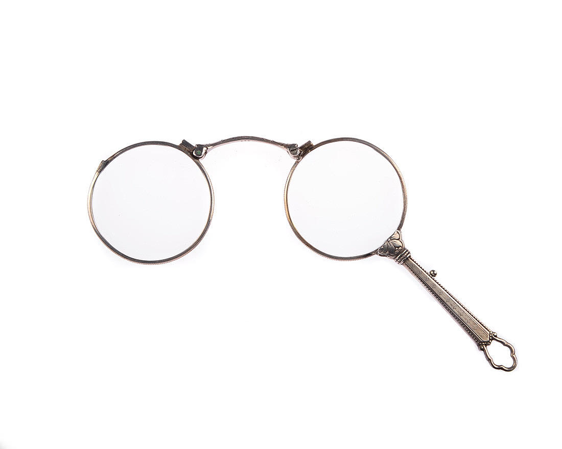 ANTIK LORGNETTE (stilkglas), 835 sølv, fint udformet.