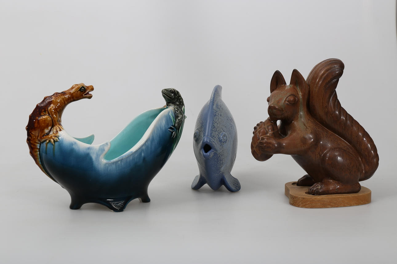 FIGURINER, stengods och majolika, 3 delar, bland annat Rörstrand.