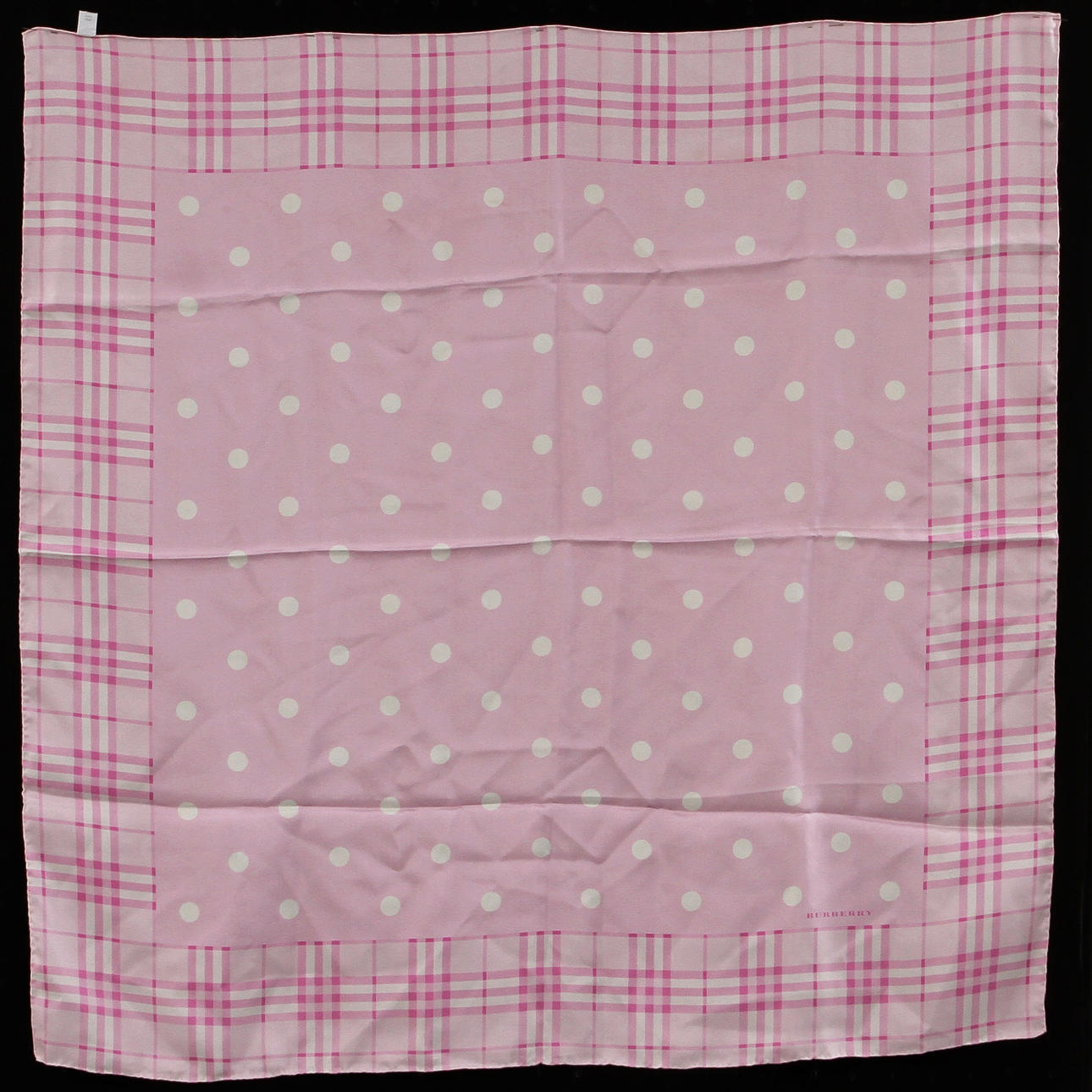 SCARF, Burberry London, England.