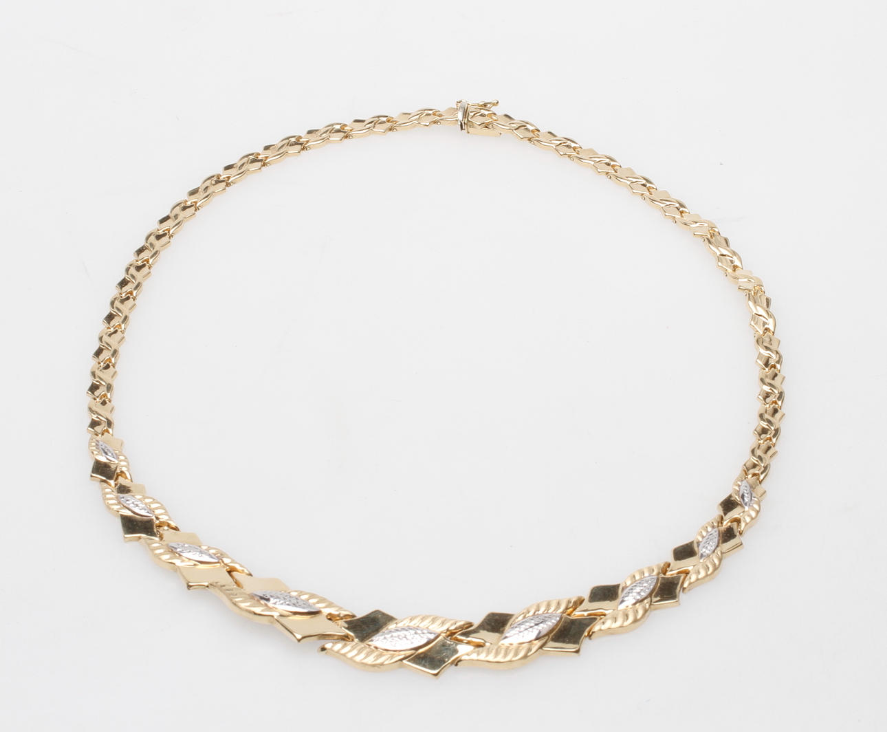 HALSBAND, 14k guld, vikt ca 19,6 gr.