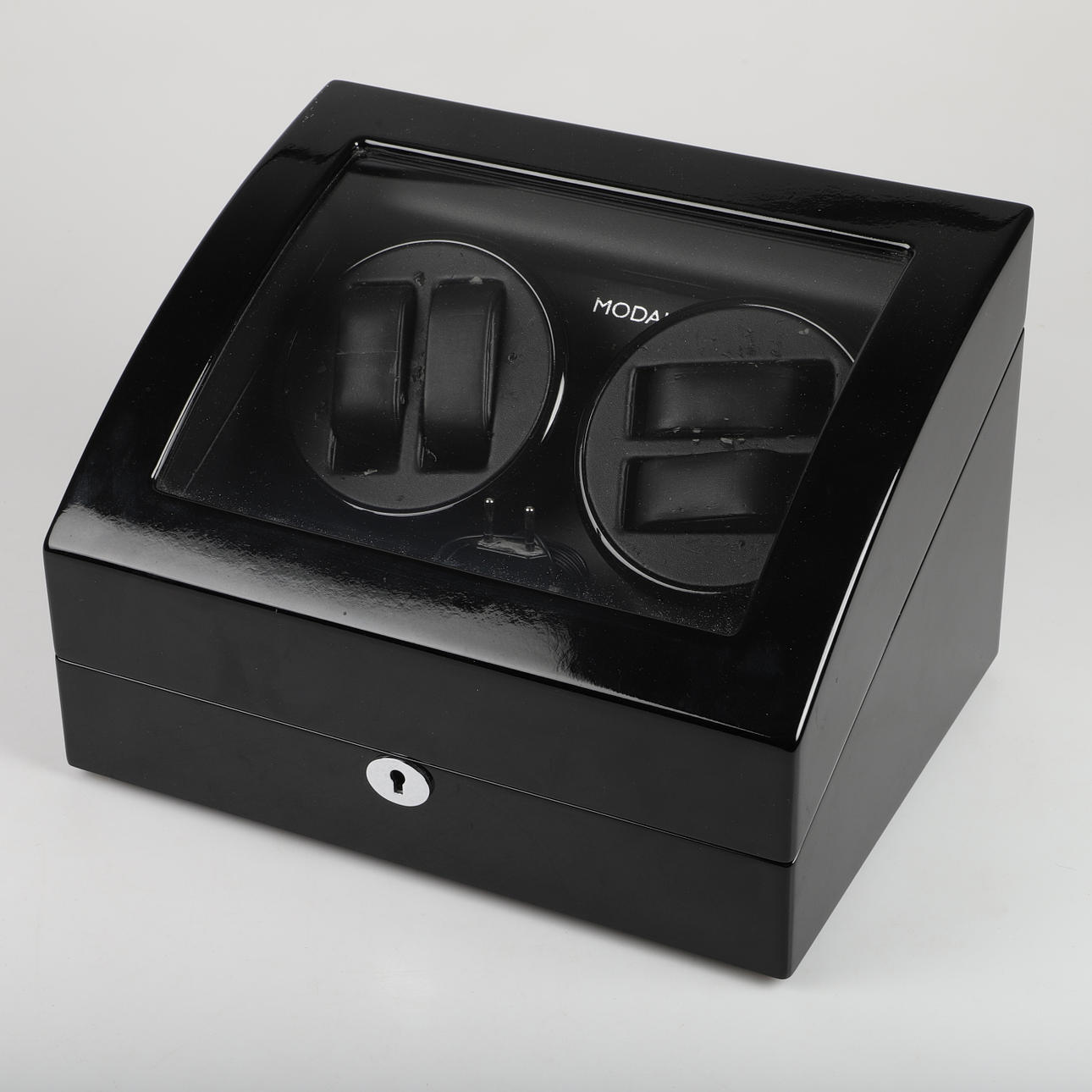 CLOCK WINDER, for 4 watches, Modalo.