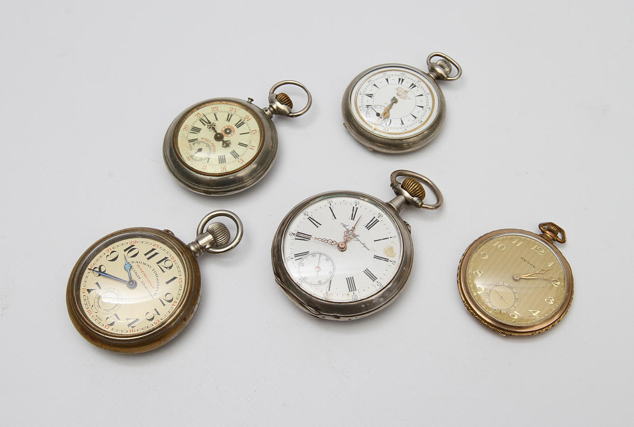 FICKUR. 5st, Bl a Revue, Wille Fréres mm.