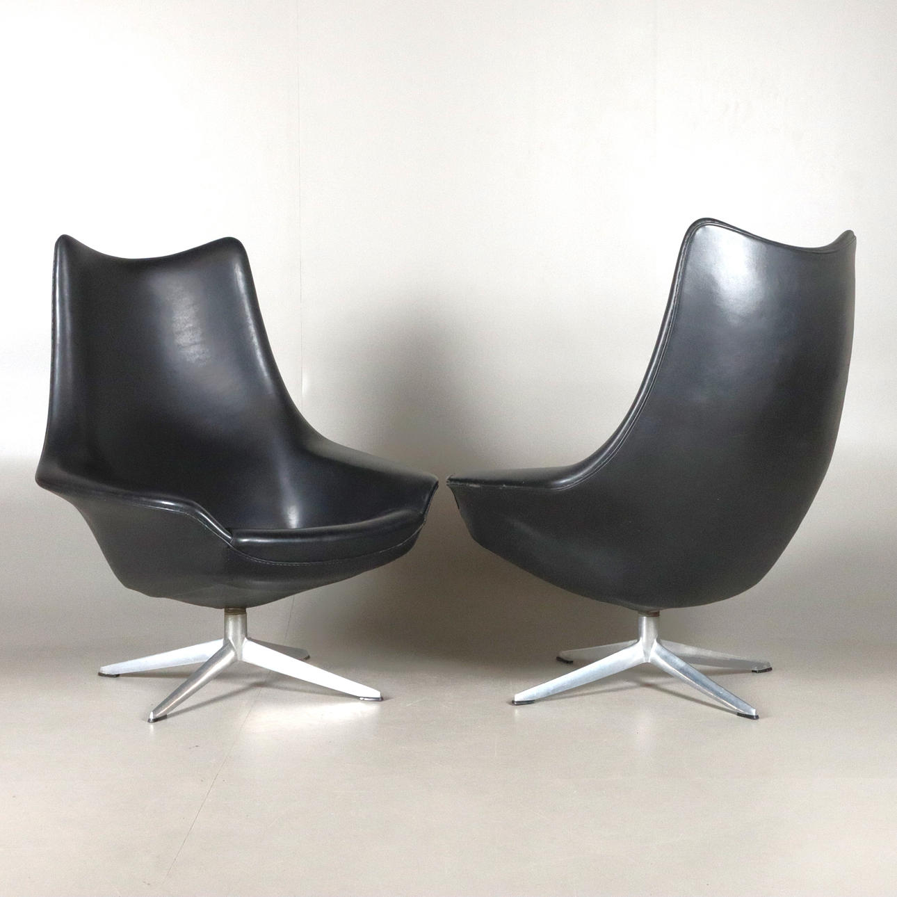 LÆNESTOLE, 1 par HW Klein for Bramin, Danmark.