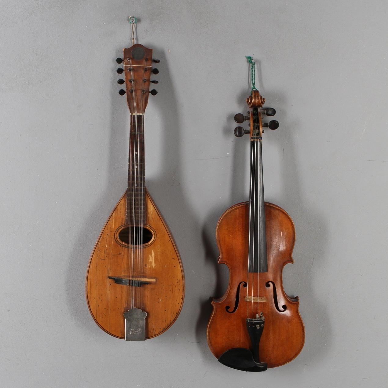 MANDOLIN Levin samt FIOL, 1900-tal.