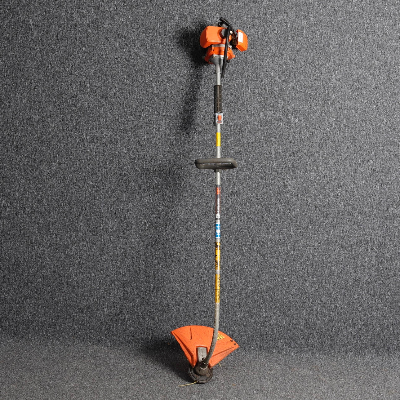 GRÄSTRIMMER, Husqvarna 18R.