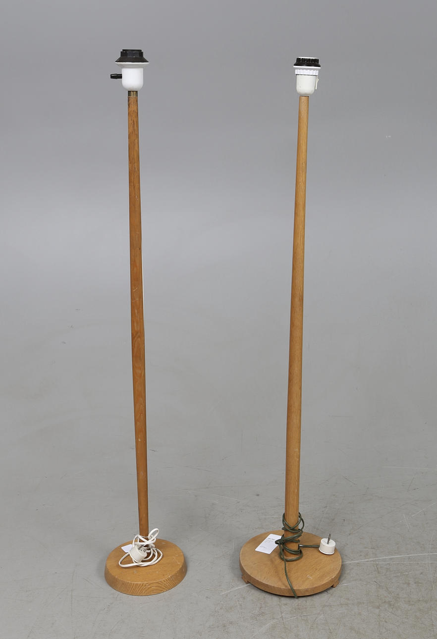 GOLVLAMPOR, 2 st, bland annat Luxus, 1900-talets andra hälft.