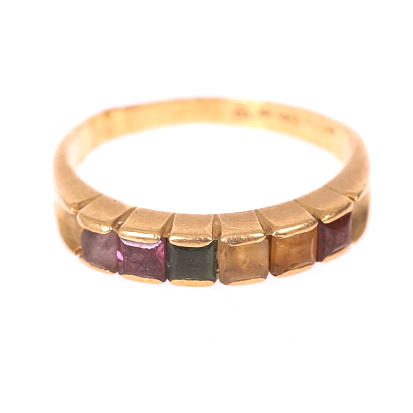 RING, guld-750, med 6 glasstenar, vikt 3,3 gram.