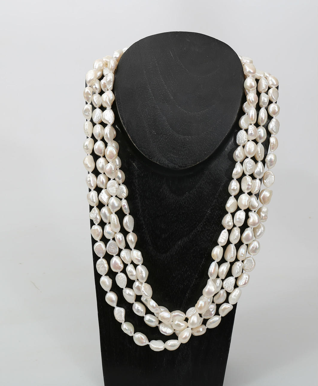 HALSBAND, barocka sötvattenspärlor.