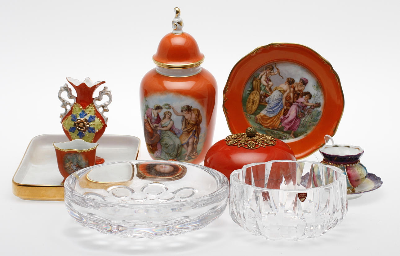 KERAMIK och GLAS, 15 delar, bl.a. Hackefors och Orrefors.