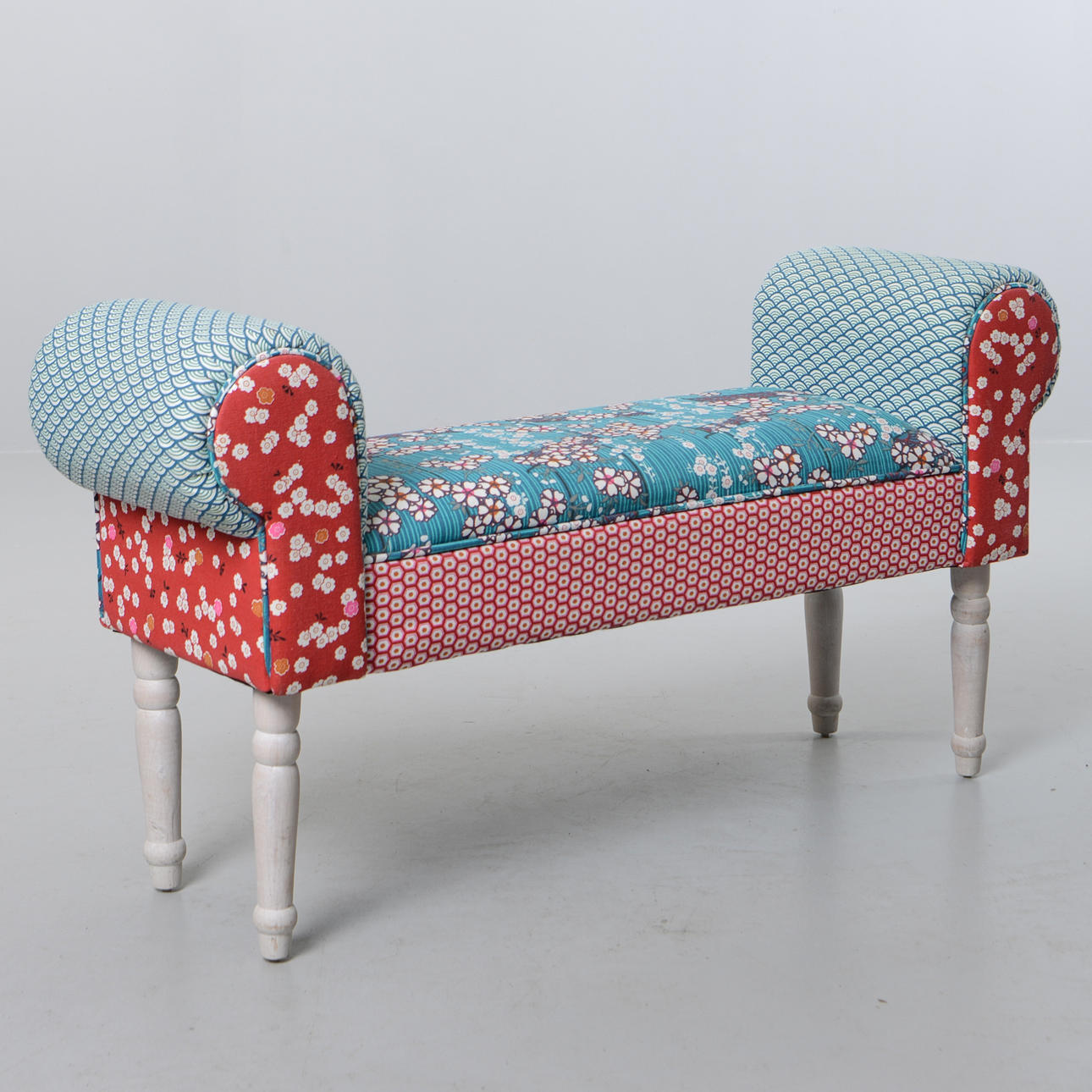 PALL, Åhléns, 2000-tal.