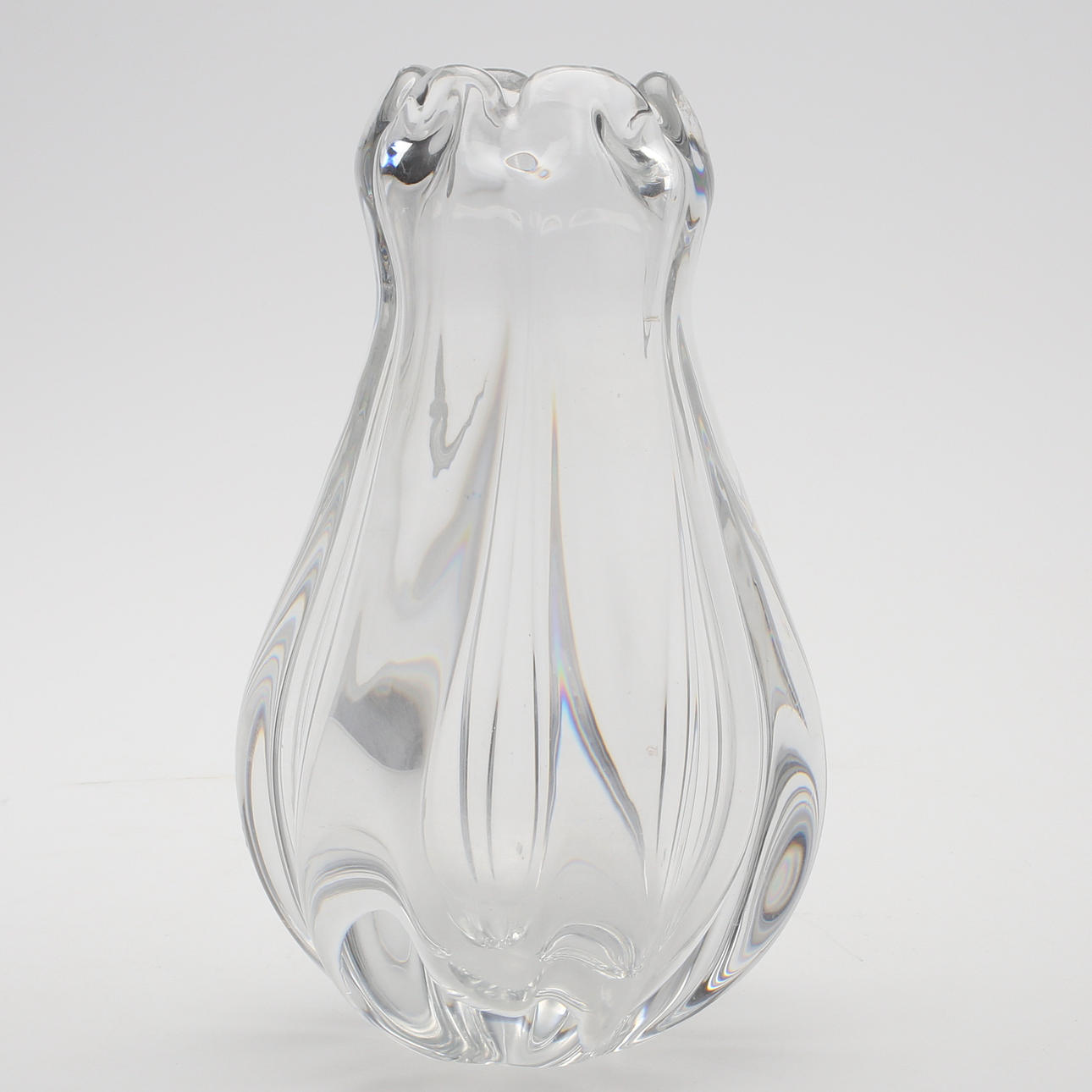 VICKE LINDSTRAND. VAS, glas,"stella polaris" signerad.