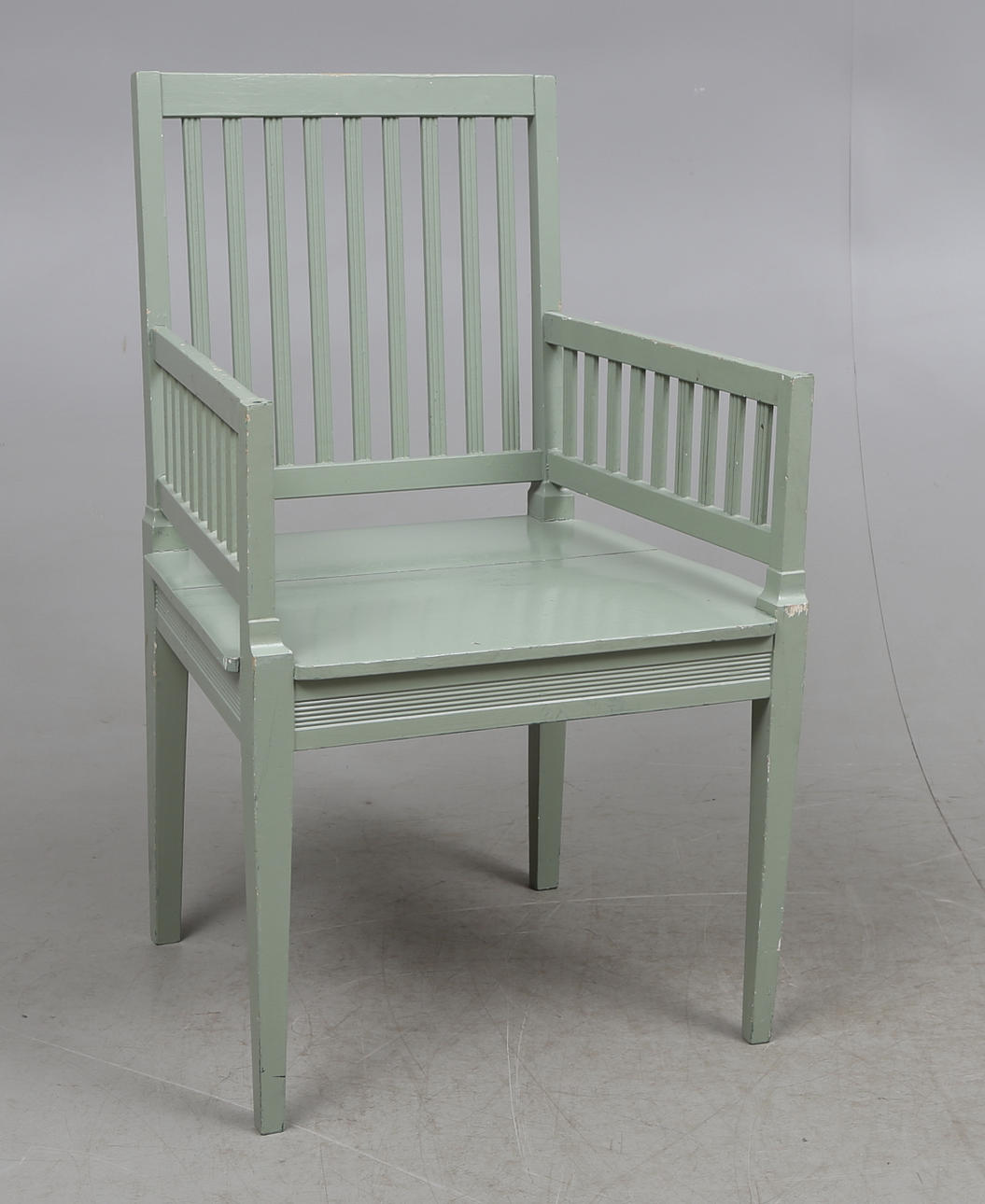 KARMSTOL, 1900-talets första hälft.