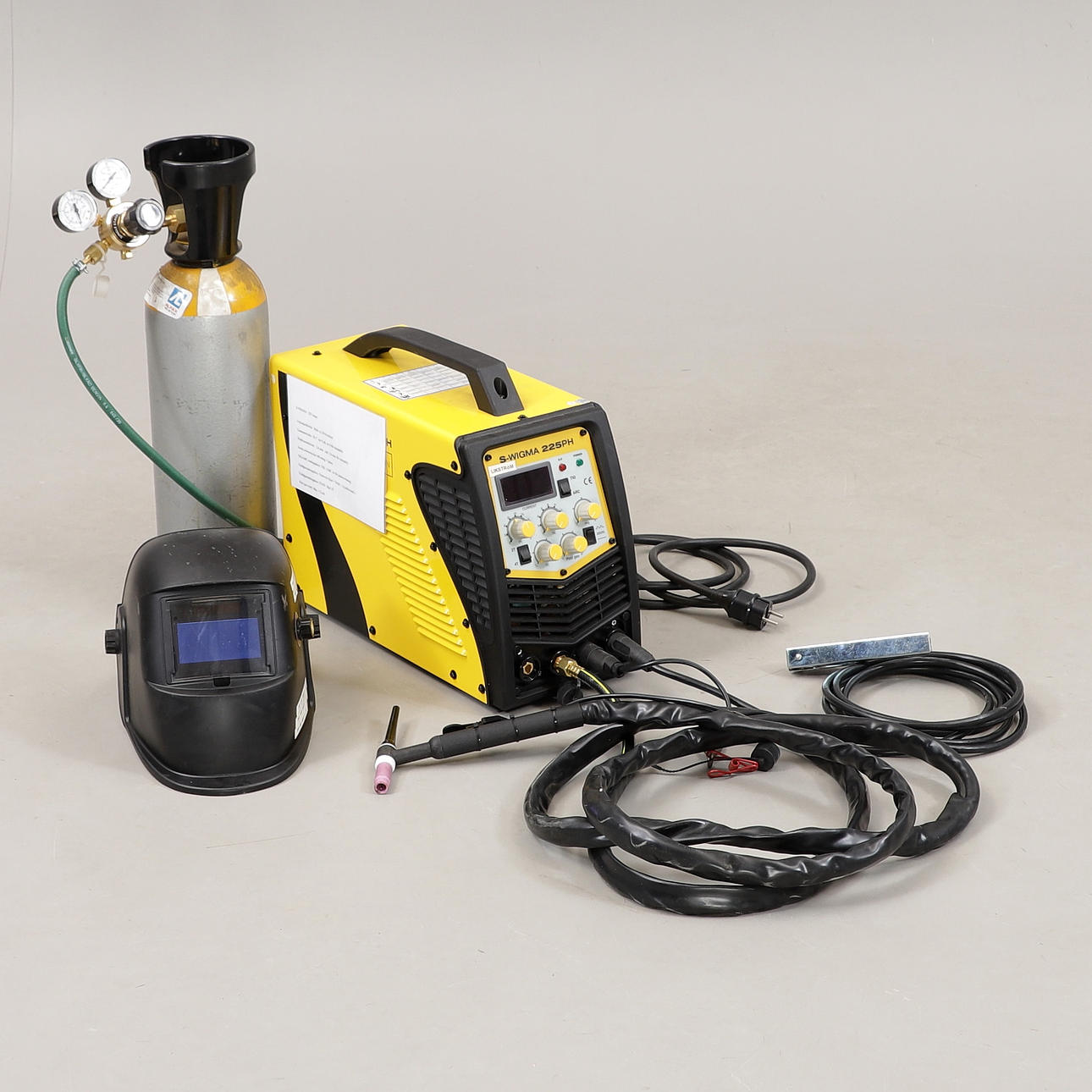 WIG-SCHWEISSEN, Stamos, S-Wigma 225PH, 2017.