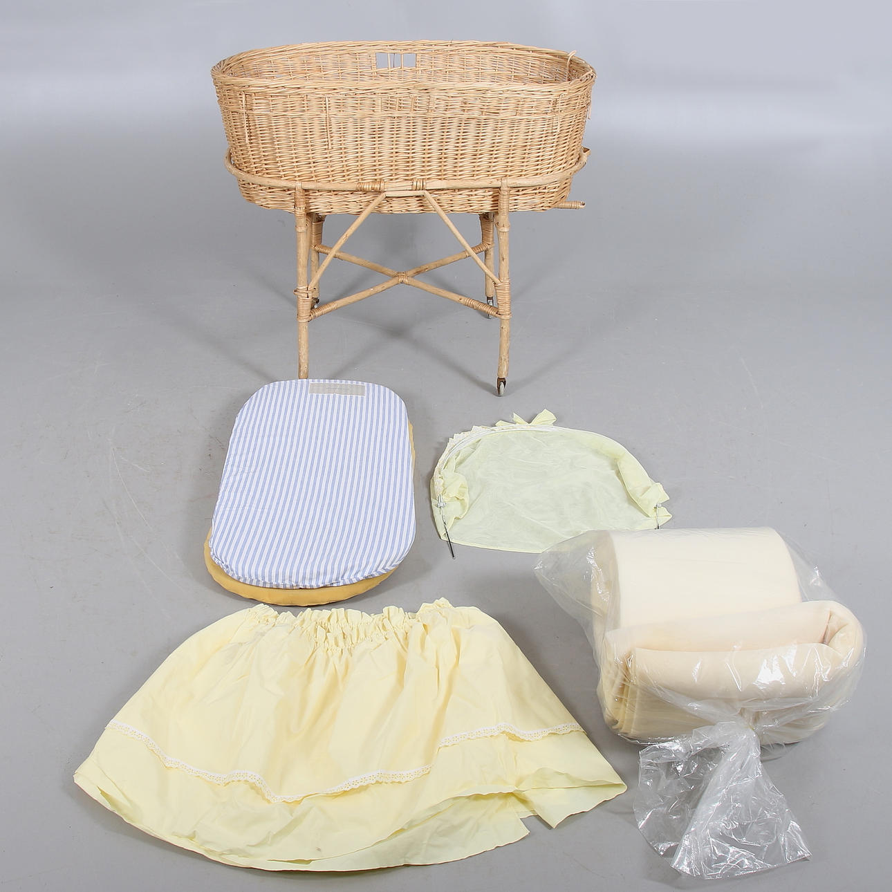 BARNSÄNG, rotting, 1900-tal.