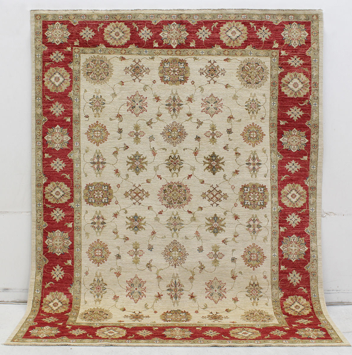 MATTA, Orientalisk, Ziegler, 290 x 220 cm.