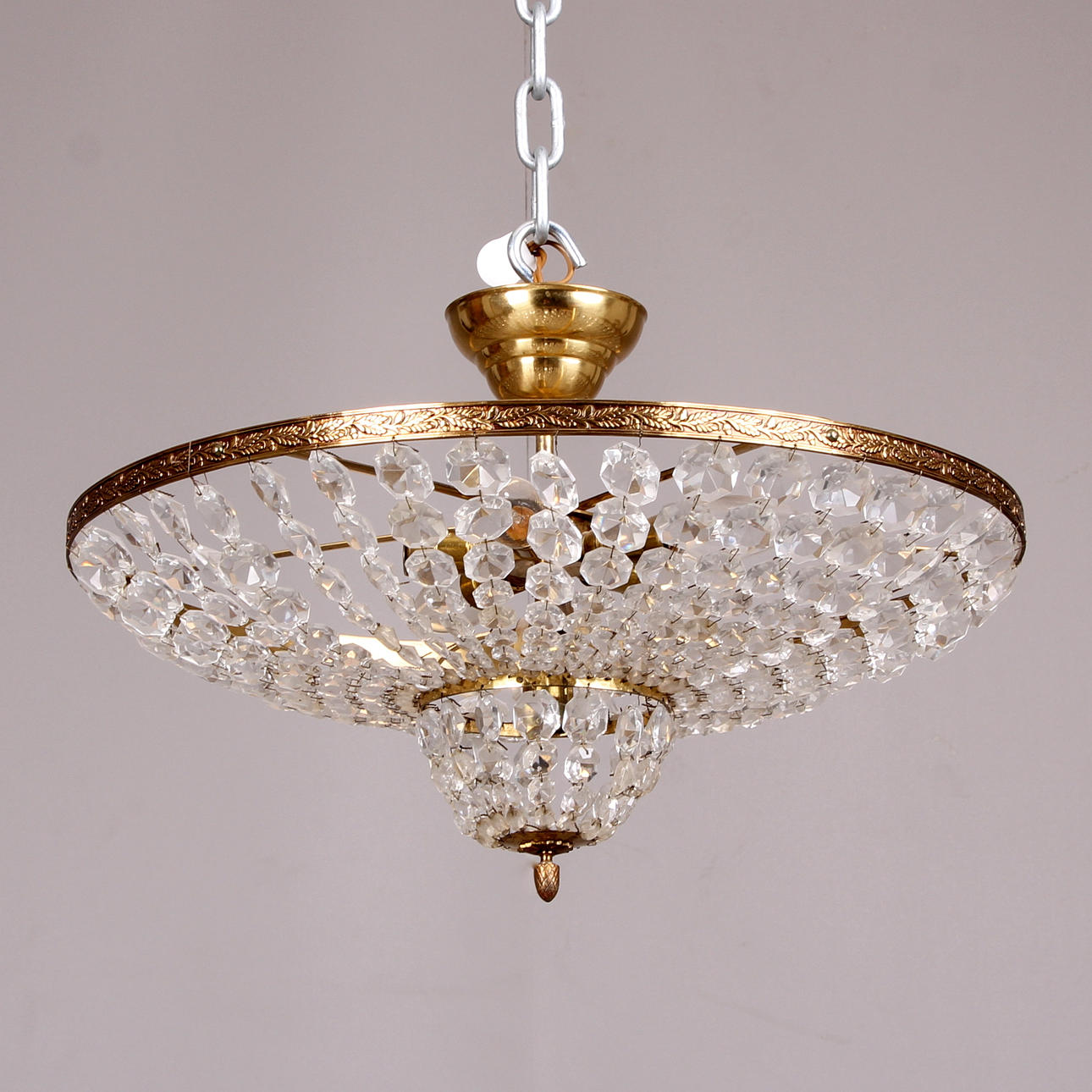 PLAFOND, mässing och prismor, 1900-tal.