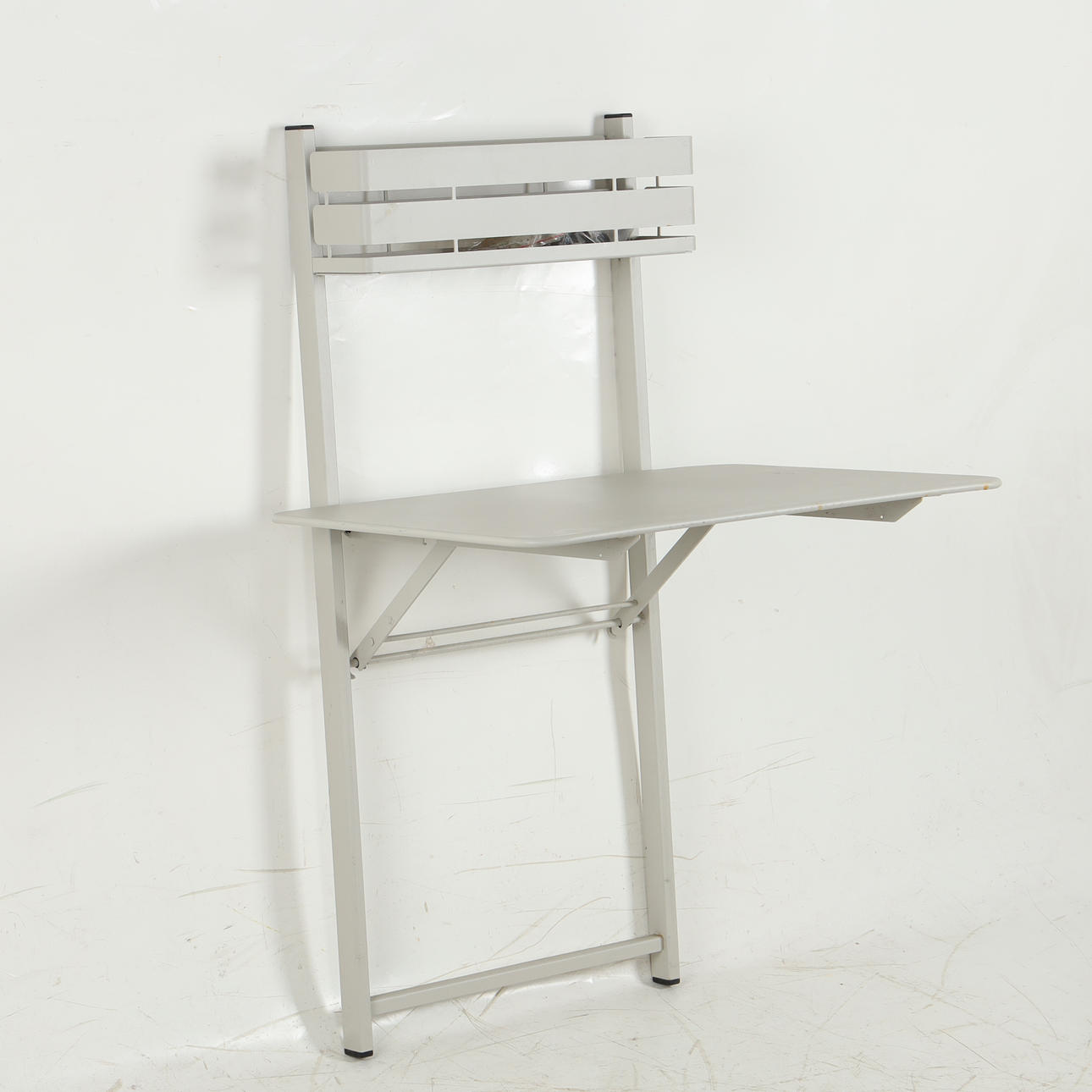 FERMOB, "Bistro-Balkontisch", Design Fermob, modern.